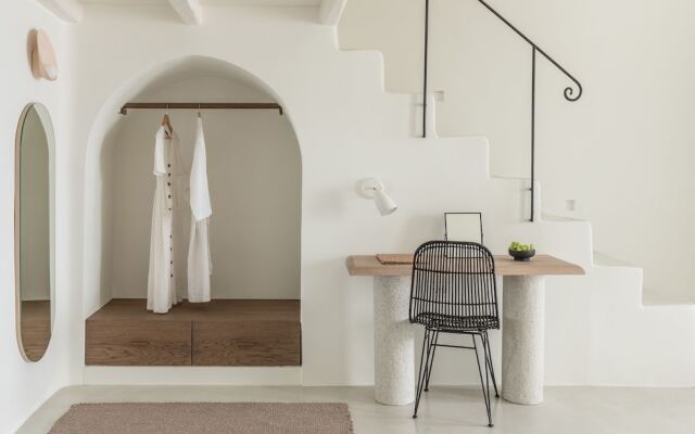 Enigma Apartments and Suites