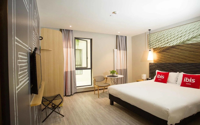 Ibis Xian First Gaoxin Road