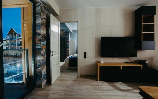 Evdo Apartments F4 Family Suite