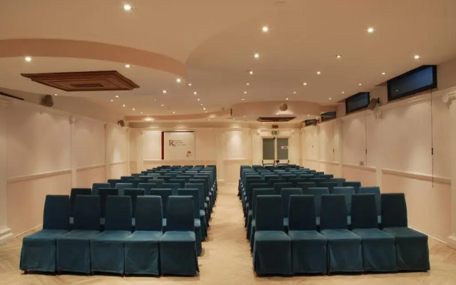 Hotel de La Ville