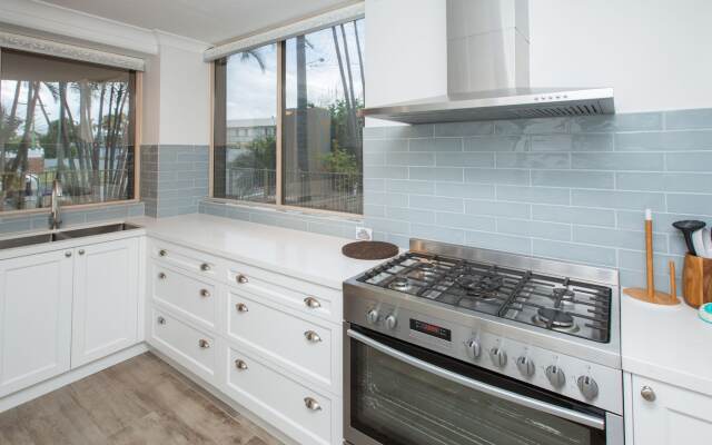 Miami Beachside Holiday Apartments