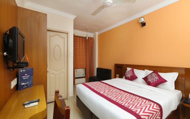 OYO 15963 City Manor