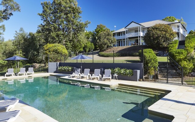 The Hamptons Hinterland Retreat