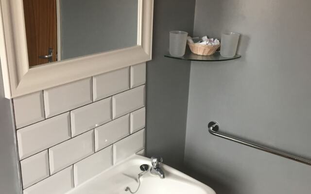 White Lodge Guest House