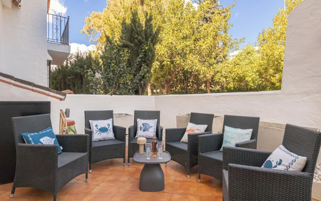 Puerto Banus Near La Sala By The Sea