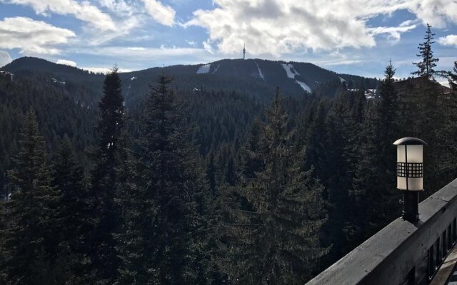 Hotel Ela - UTB P. Hilendarski