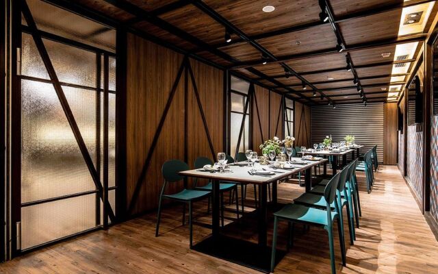 Hotel Ease Tsuen Wan