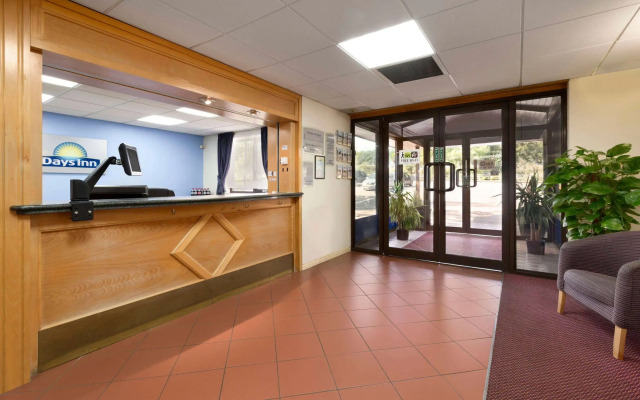 Days Inn by Wyndham Southampton Rownhams