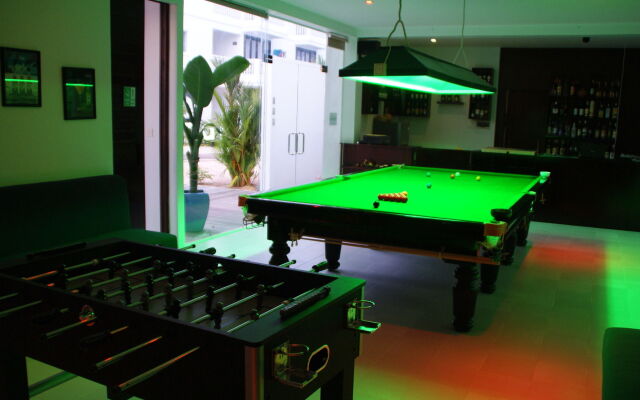 Mary Beach Hotel and Resort