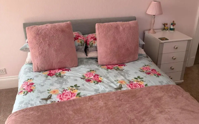 Strathlene House Retreat - 5 Bedrooms
