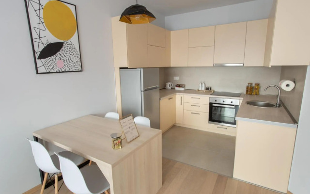 LINA - PG, Moraca River Apartment