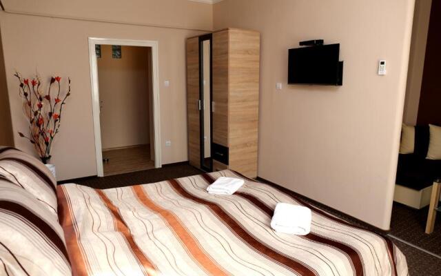 Adél Apartman