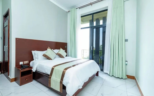 Ngabu Hotel