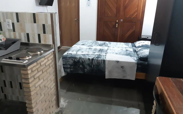Kitchenette Moderninha e Estilosa c Varanda 4B