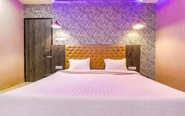 FabHotel Rudra Inn & Cafe I