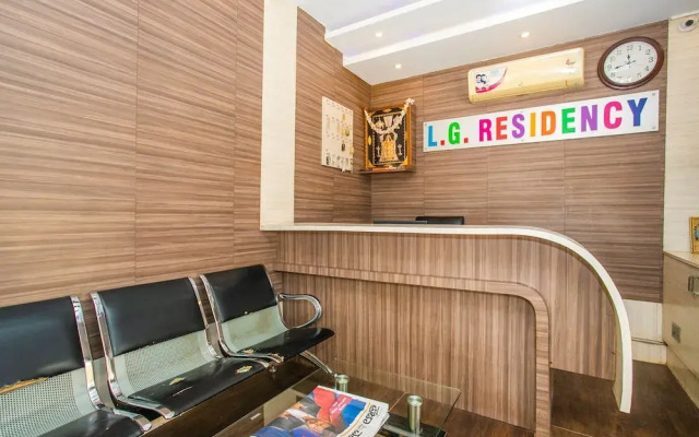 Oyo 19179 Lg Residency
