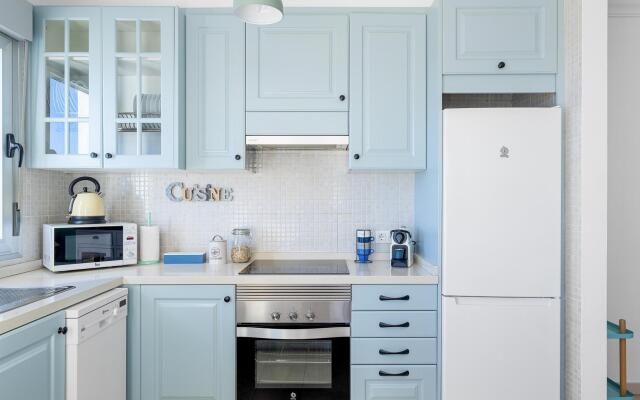 Boutique loft with BBQ terrace and ocean views