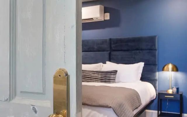 The Present Hotel