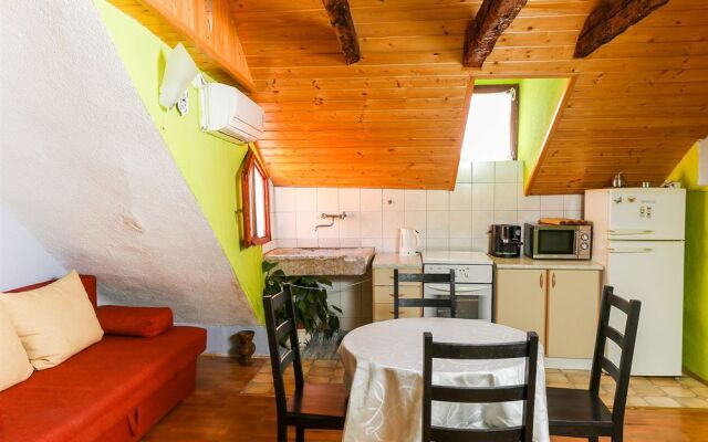 Apartmani Nives