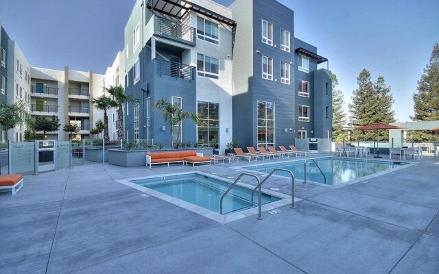 Urban Flat Apartments @ North San Jose