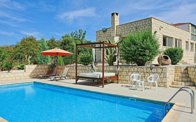 Villa Georgios Rafaela