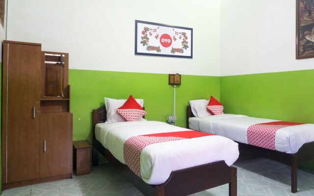 Srikandi Hotel by OYO Rooms