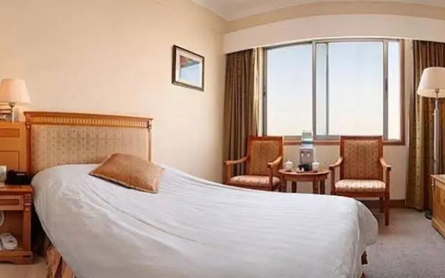 Guandu Hotel - Kunming