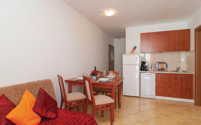 Stunning Apartment in Supetar With 2 Bedrooms and Wifi