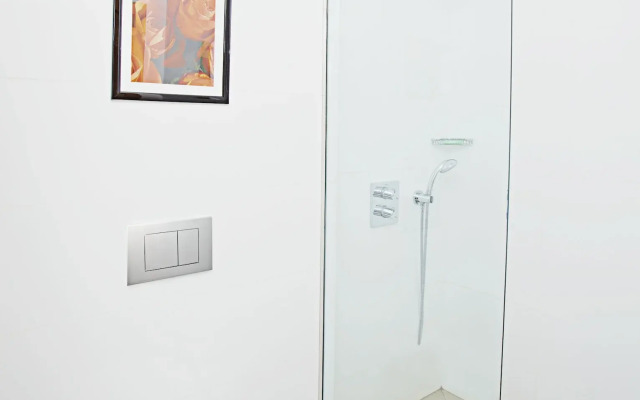 Courtyard Santiago Las Condes