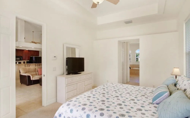 House Sunrise by Vacationhit