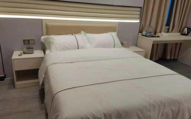 Huizhou Brilliance Business Hotel