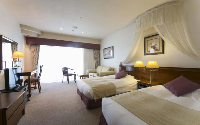 Aoyama Garden Resort Rosa Blanca