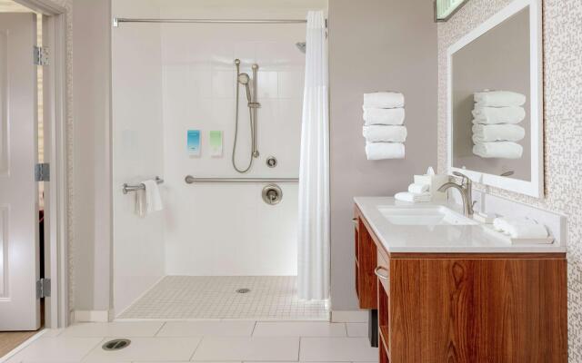 Home2 Suites by Hilton Fayetteville Fort Bragg