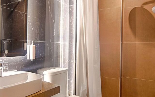Falireon Hotel