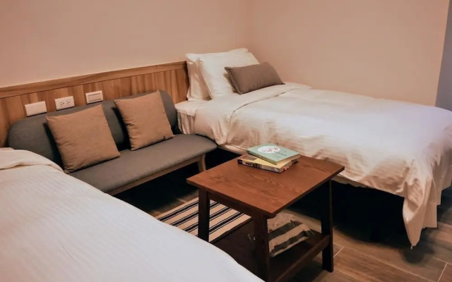 Seeing Nantai Holiday Apartment
