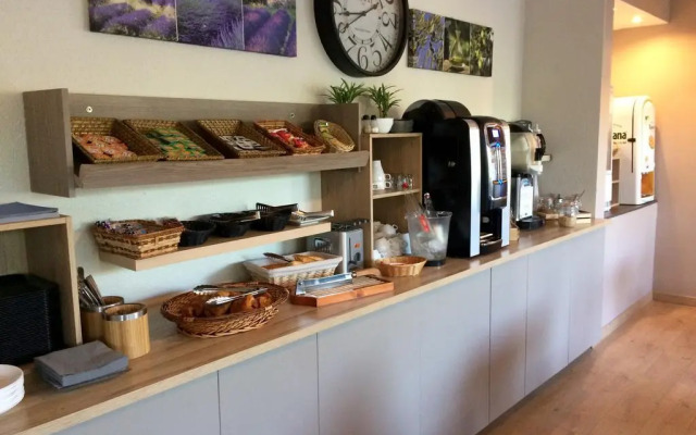 Kyriad Martigues Sud