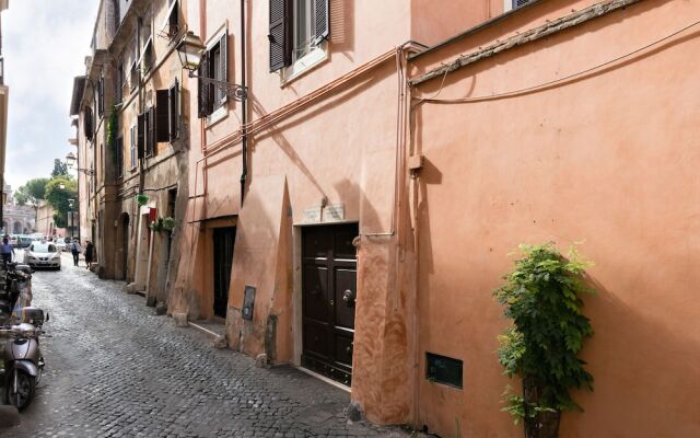 Rome As You Feel - Loft Garden at Colosseum
