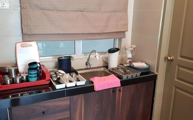 Cameron Mossy Home @ Quintet