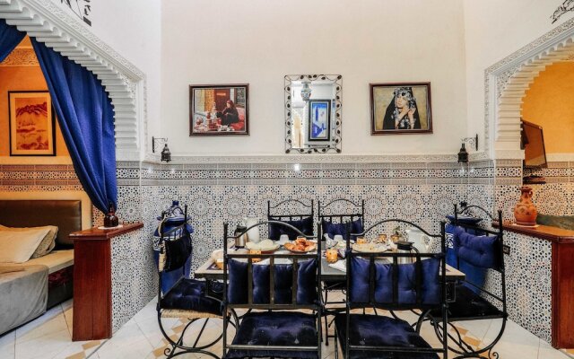 Riad For S