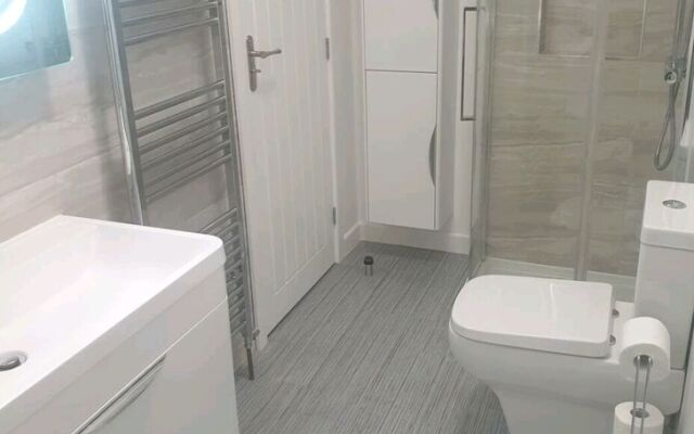 Cosy & Comfortable 2 Bedroom Annex New Build 2022