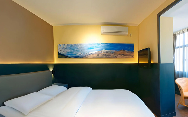 Upland International Youth Hostel