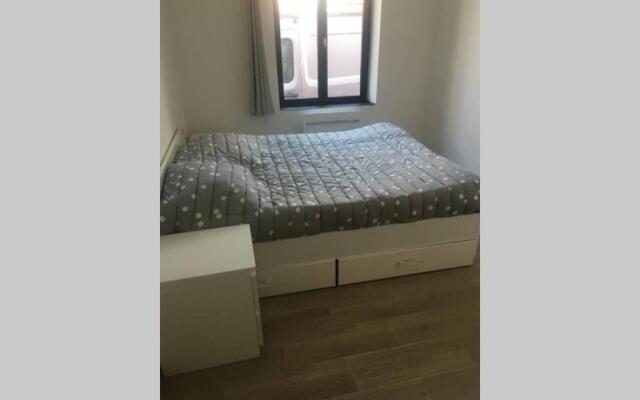 Appartement entier refait à neuf pour court séjour