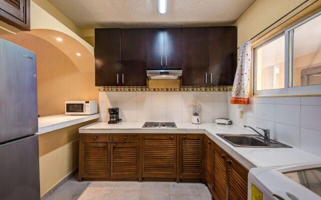 3 BR Apartment 2 BathR Rinconada Del Sol