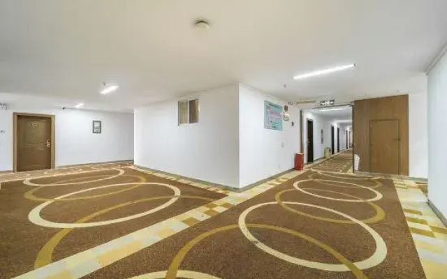 Nanning Shenxianju Hotel (Jiangnan Passenger Transport Terminal)