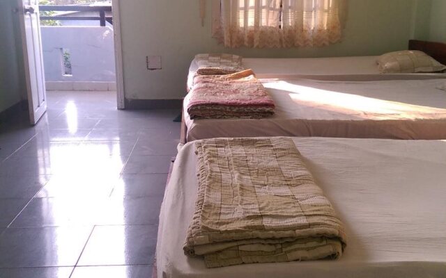 Que Huong Guesthouse