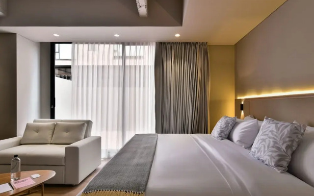 w Dazzling 2BR With Fantastic Deco in Unicentro