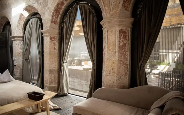 CIRQA - Relais & Châteaux