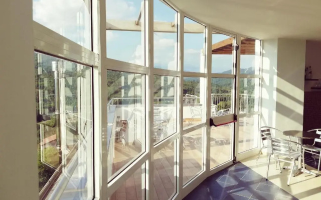 Statera Hotel Village