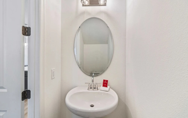 1080 Plantation Lane