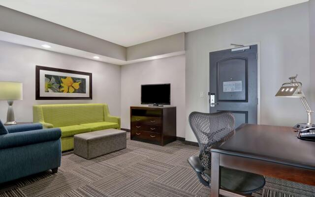 Hilton Garden Inn Fayettevile